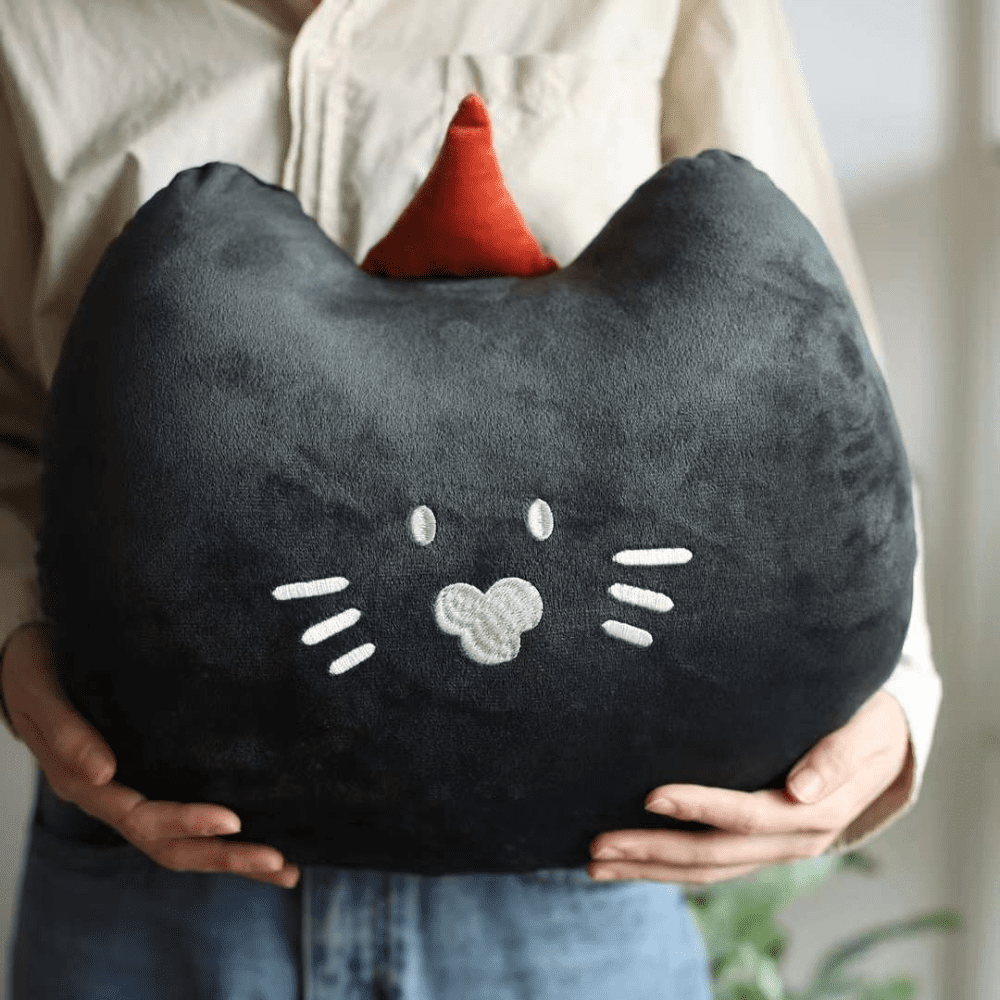 官網抱枕主圖07.png 【✨人氣商品✨】9款 放大版 手工刺繡抱枕